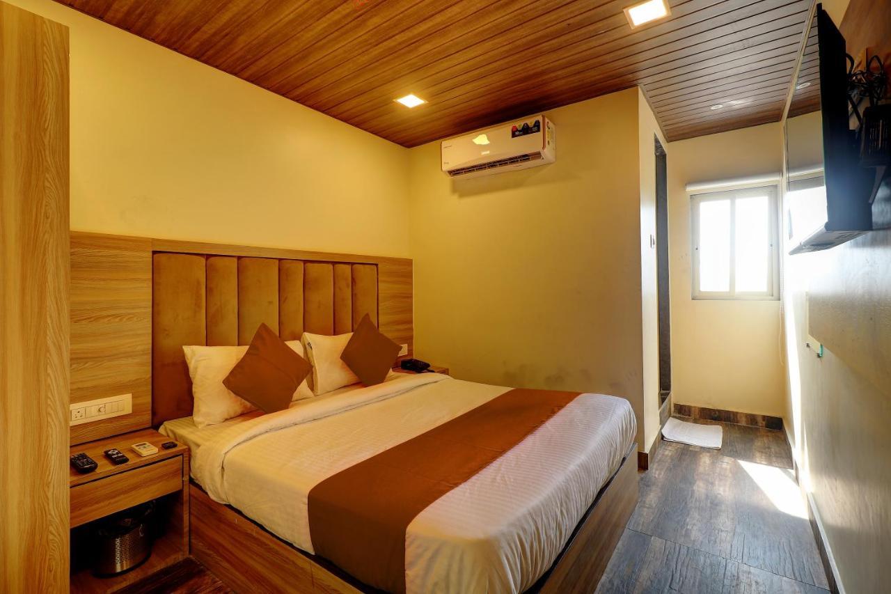 Hotel Priceless Mumbai Kültér fotó